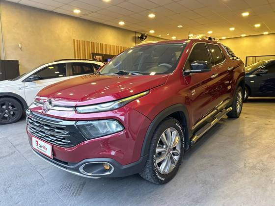 FIAT TORO 2.0 16V TURBO DIESEL FREEDOM 4WD AT9 FIAT TORO 2.0 16V TURBO DIESEL FREEDOM 4WD AT9